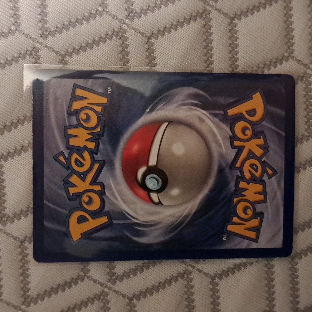 Pokemon card - Picture 2 of 2